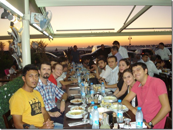 Microsoft Yaz Okulu 2010 Öğrencileri ile İftar yemeğinde