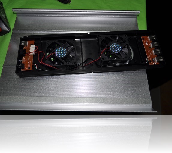 Soğutma için laptop soğutucularının fanları kullanılabilir