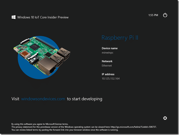 Windows 10 IoT Core'un  Raspberry Pi 2 üzerinde varsayılan uygulama ekranı